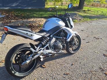 Kawasaki er6n