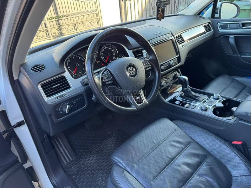 Volkswagen Touareg R LINE PEAK CH