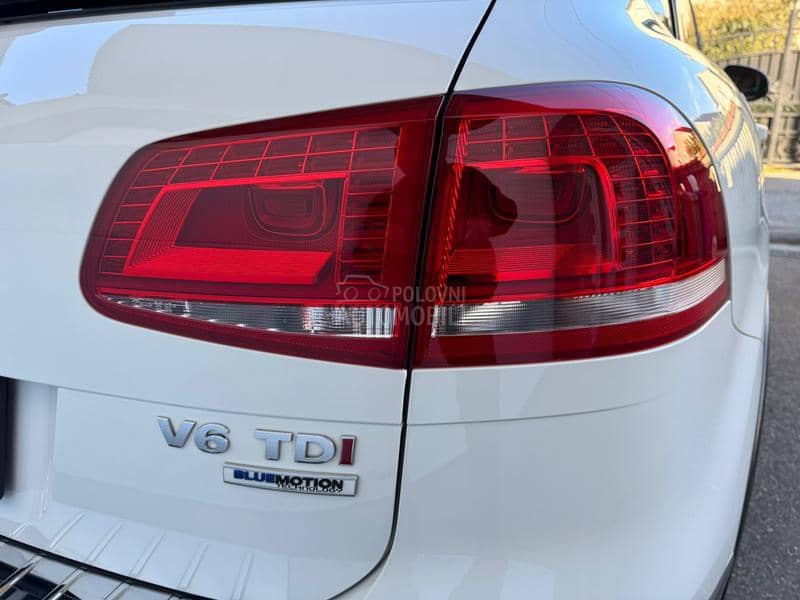 Volkswagen Touareg R LINE PEAK CH