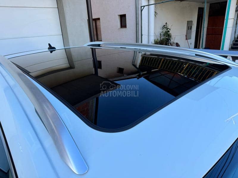 Volkswagen Touareg R LINE PEAK CH