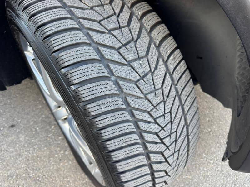 Volkswagen Touareg R LINE PEAK CH