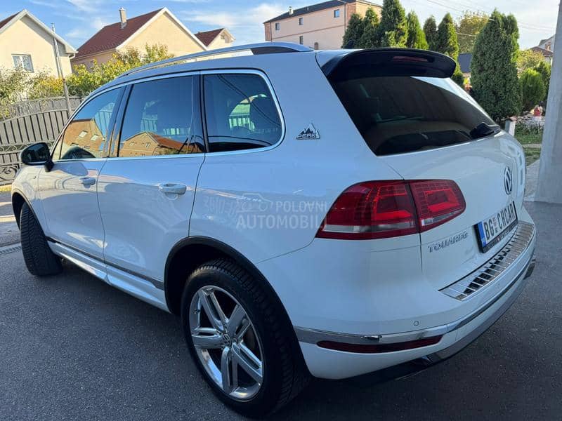 Volkswagen Touareg R LINE PEAK CH