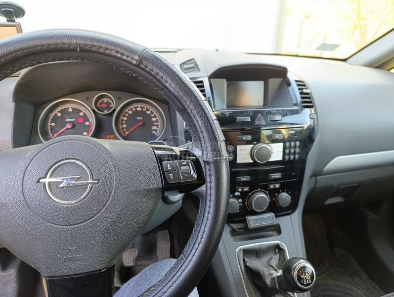 Opel Zafira 1.9CDTI