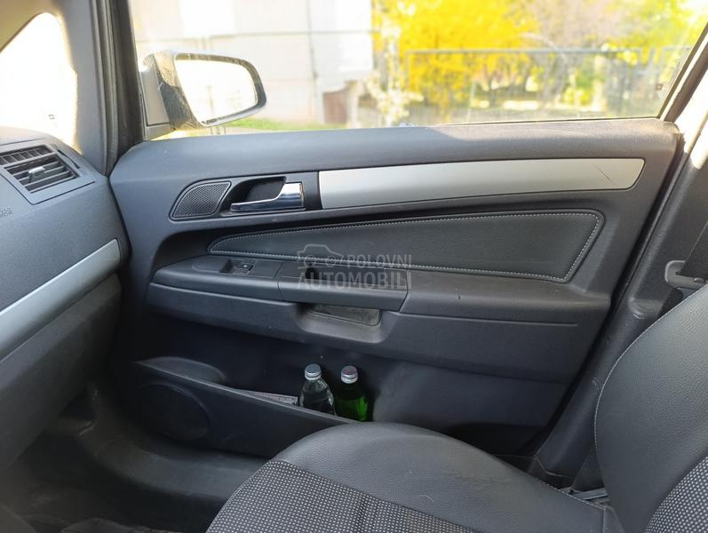 Opel Zafira 1.9CDTI