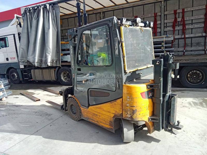 Jungheinrich EFG430