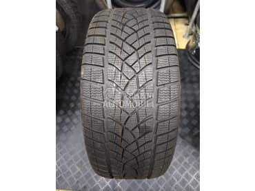 Goodyear 255/50 R19 Zimska