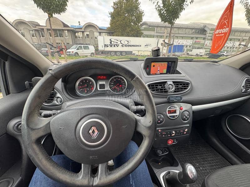 Renault Clio 1.2 16V 20TH