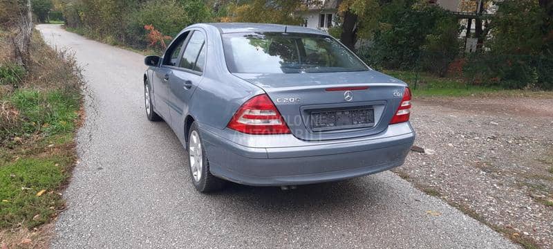 Mercedes Benz C 220 