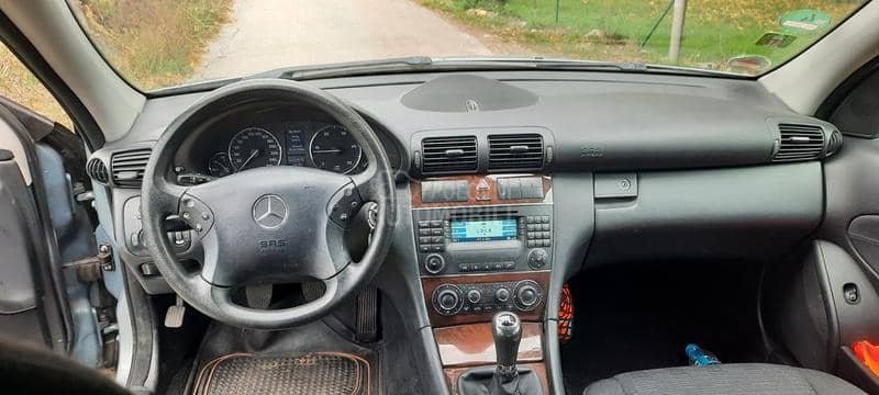 Mercedes Benz C 220 