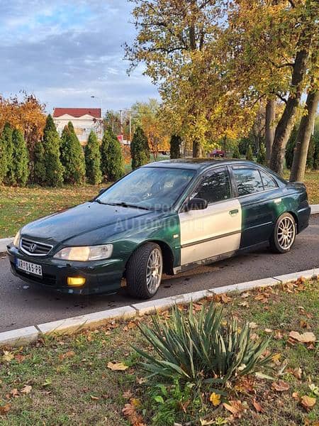 Honda Accord v-tec