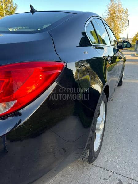 Opel Insignia COSMO /KOZA / N.AV.I Opel Insignia COSMO /KOZA / N.AV.I