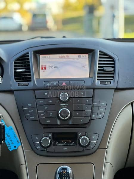 Opel Insignia COSMO /KOZA / N.AV.I Opel Insignia COSMO /KOZA / N.AV.I