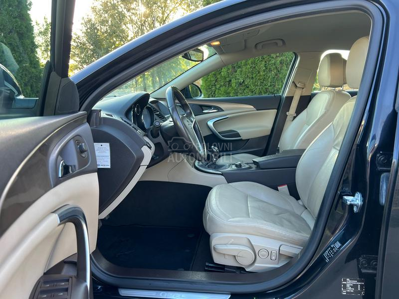 Opel Insignia COSMO /KOZA / N.AV.I Opel Insignia COSMO /KOZA / N.AV.I