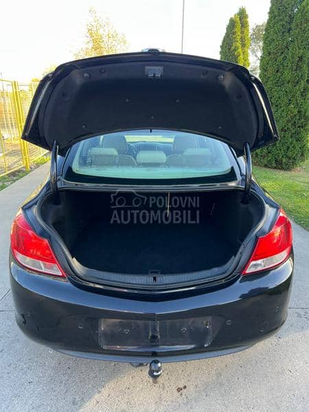Opel Insignia COSMO /KOZA / N.AV.I Opel Insignia COSMO /KOZA / N.AV.I