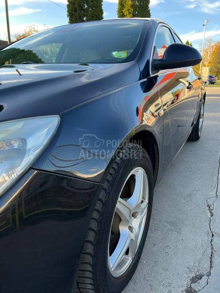 Opel Insignia COSMO /KOZA / N.AV.I Opel Insignia COSMO /KOZA / N.AV.I