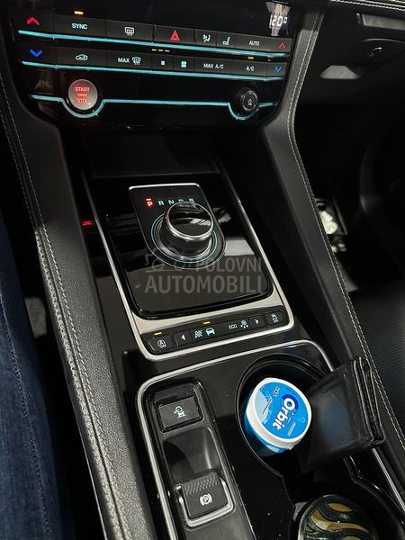 Jaguar F pace R Sport AWD 4x4