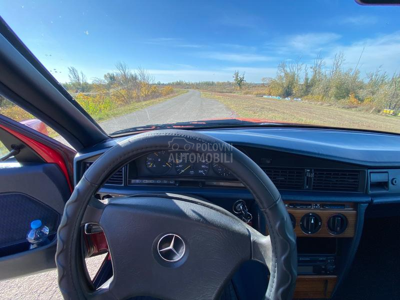 Mercedes Benz 190 2,5 d