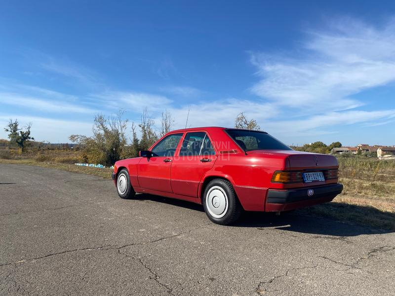 Mercedes Benz 190 2,5 d