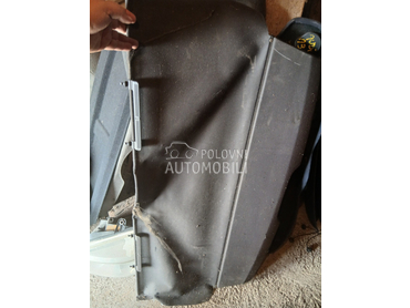 Polica gepeka za Lancia Musa od 2004. do 2007. god.