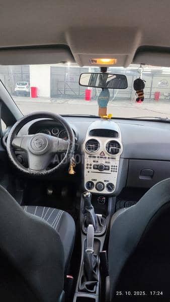Opel Corsa D 