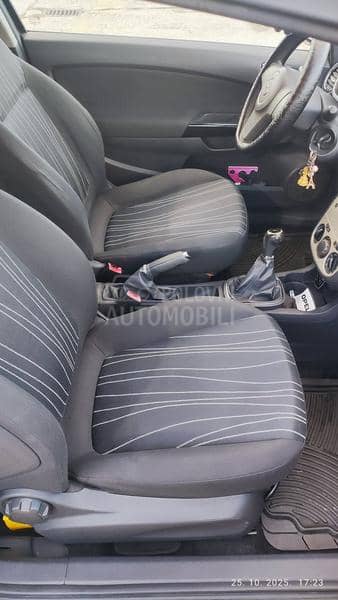 Opel Corsa D 