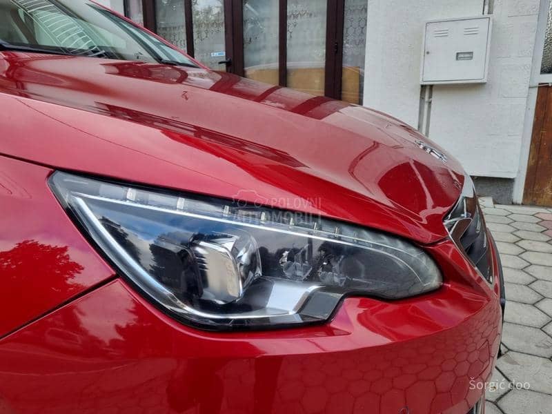 Peugeot 308 BlueHDI HOLLAND