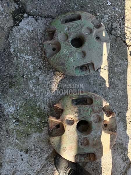 Kuka za traktor i oprema za IMT 506