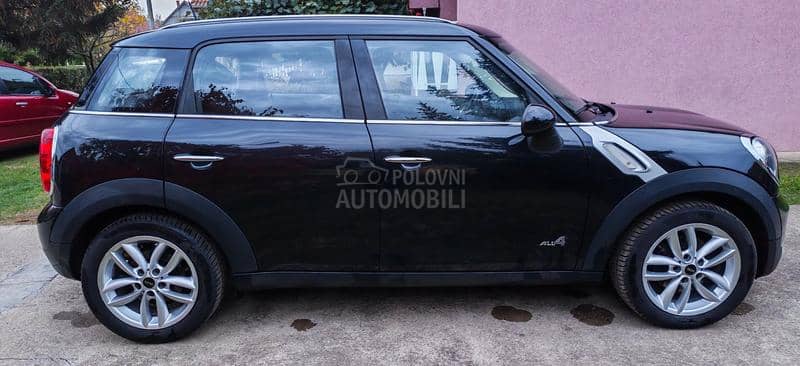 MINI Countryman 1.6 4x4 CH T0P