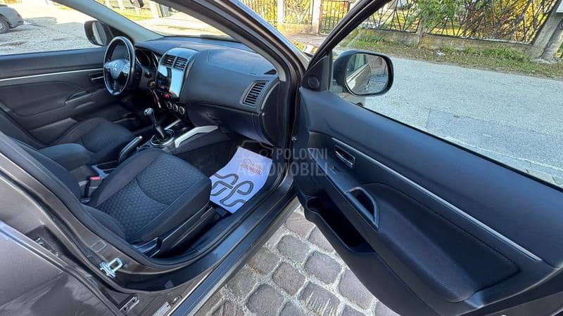 Mitsubishi ASX 1.6  S.W.i.S.S