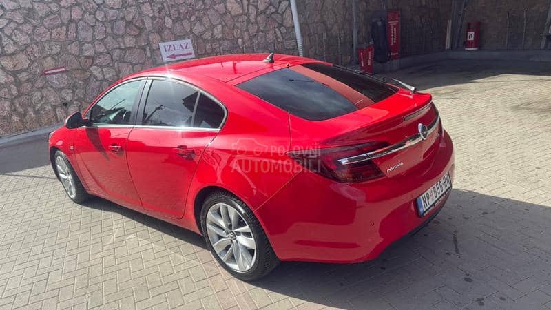 Opel Insignia reistaling virtual