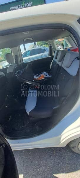 Fiat 500L 1.4 TNG
