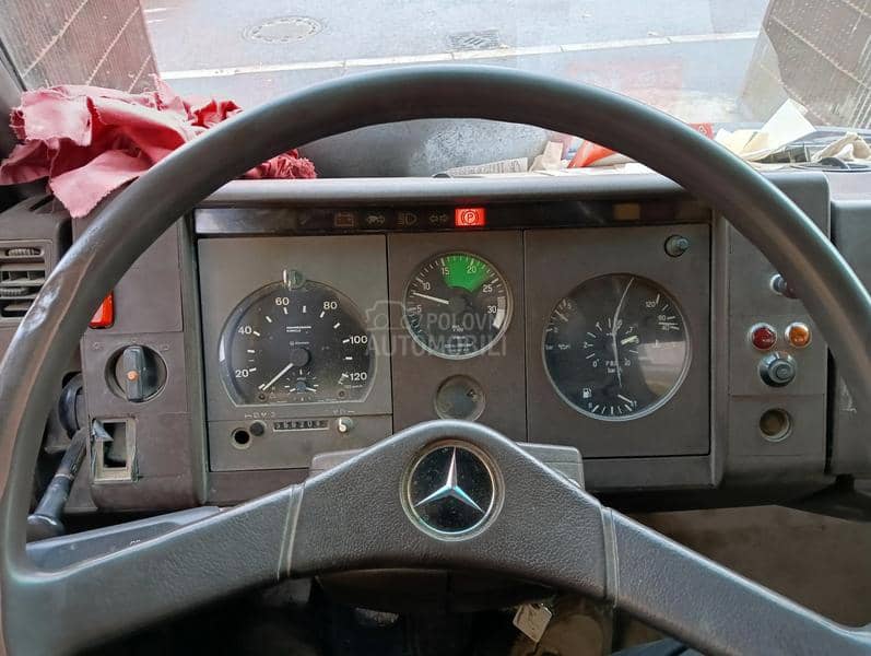 Mercedes Benz 814