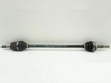 Poluosovina zadnja desna za Nissan X-Trail od 2007. do 2013. god.