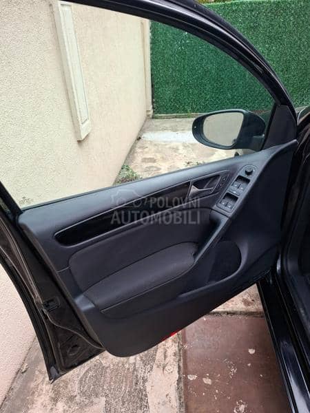 Volkswagen Golf 6 1.6 tdi