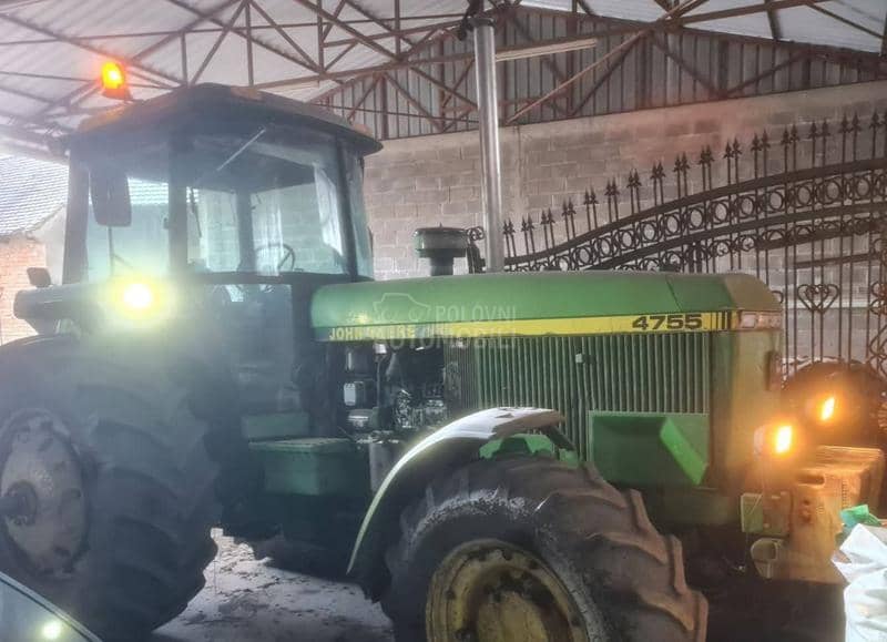 John Deere 4755