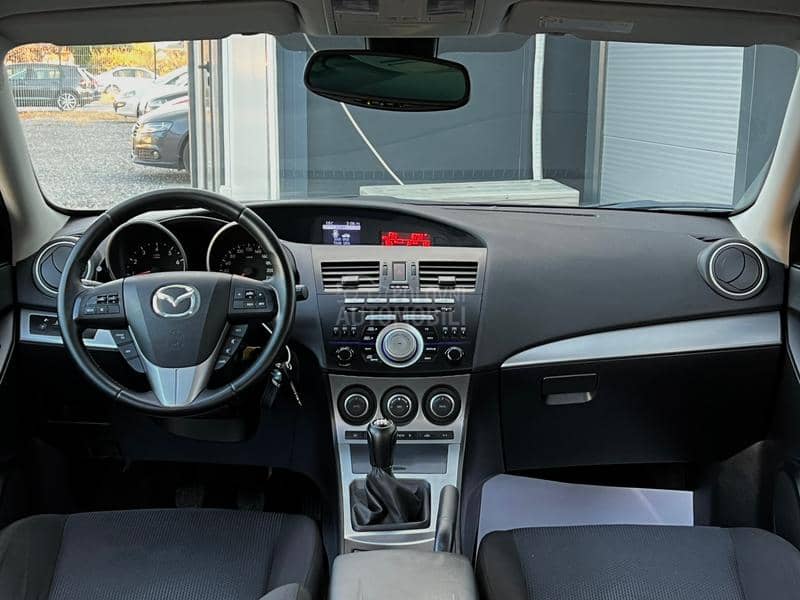 Mazda 3 CH Mazda 3 CH