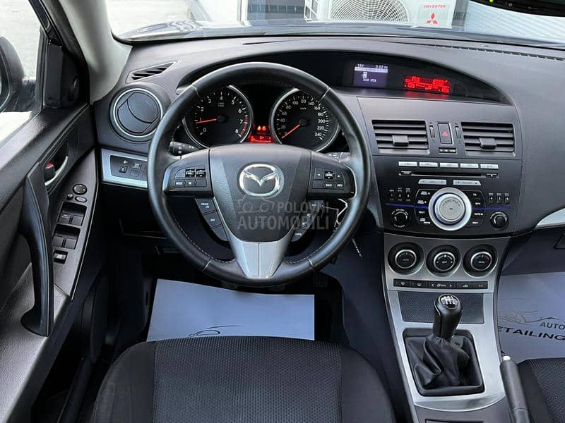 Mazda 3 CH Mazda 3 CH