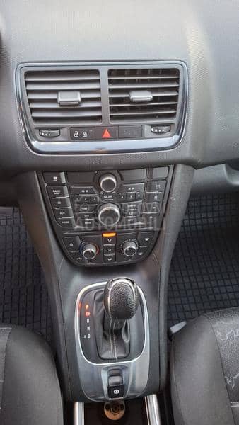 Opel Meriva 1,4 OČUVANA Opel Meriva 1,4 OČUVANA