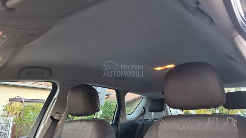 Opel Meriva 1,4 OČUVANA Opel Meriva 1,4 OČUVANA