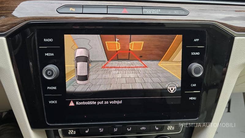 Volkswagen Passat B8 2.0 HIGHLINE Volkswagen Passat B8 2.0 HIGHLINE