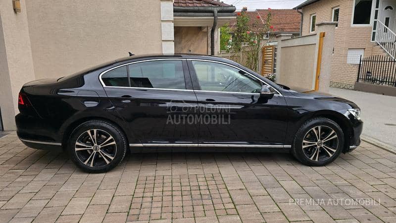 Volkswagen Passat B8 2.0 HIGHLINE Volkswagen Passat B8 2.0 HIGHLINE