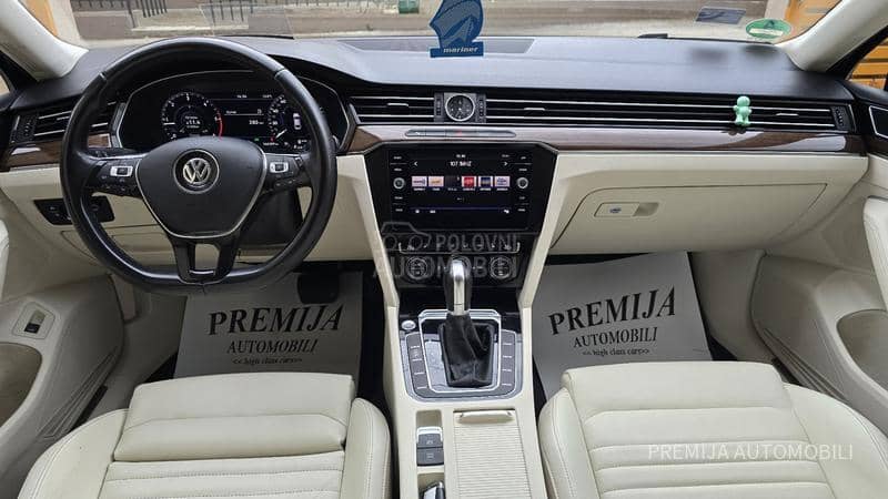 Volkswagen Passat B8 2.0 HIGHLINE Volkswagen Passat B8 2.0 HIGHLINE