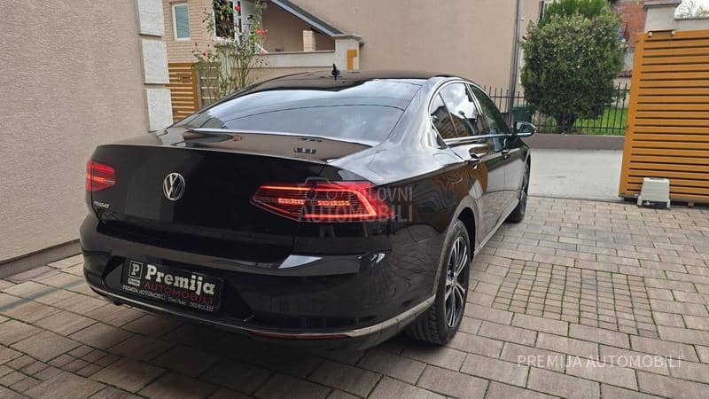 Volkswagen Passat B8 2.0 HIGHLINE Volkswagen Passat B8 2.0 HIGHLINE