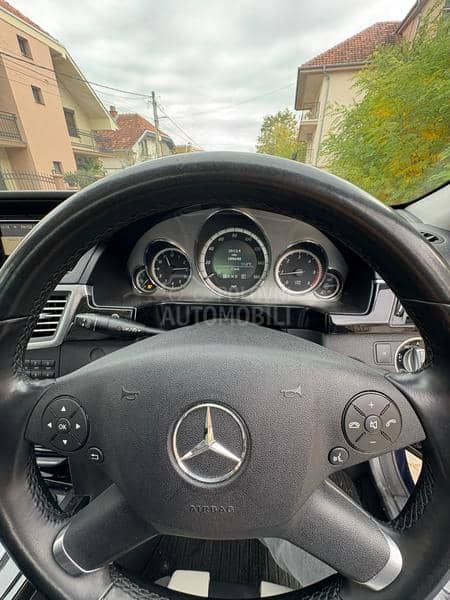 Mercedes Benz E 250 Avantgard