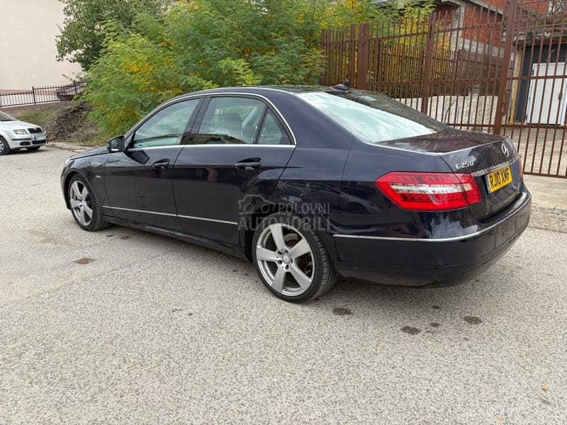 Mercedes Benz E 250 Avantgard