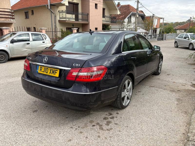 Mercedes Benz E 250 Avantgard