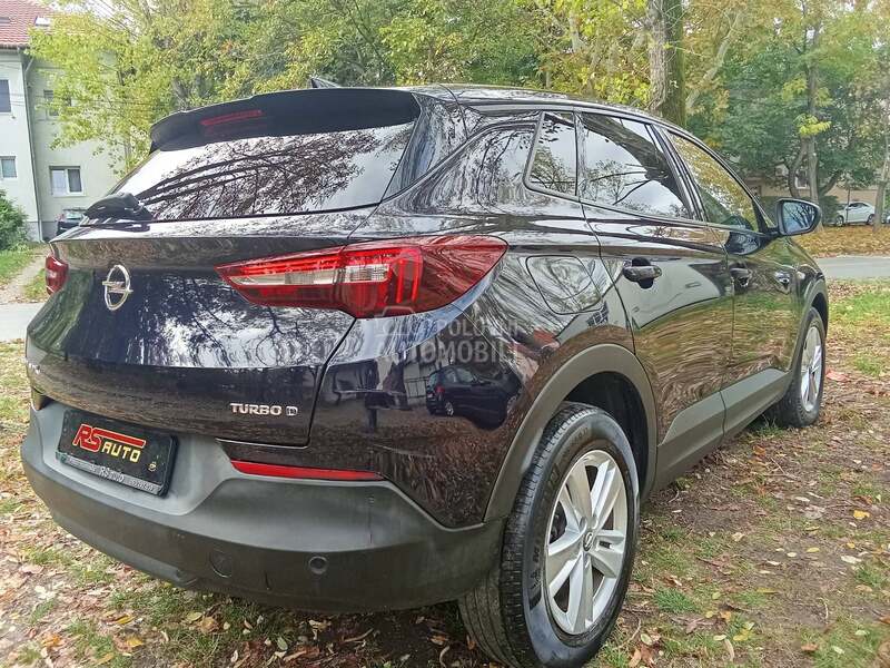 Opel Grandland X A.U.T.O.M.A.T.I.K.