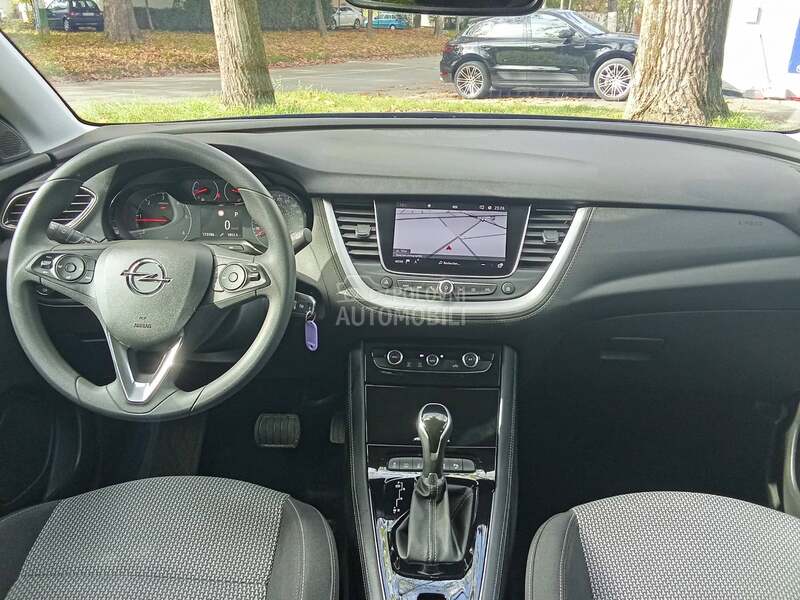 Opel Grandland X A.U.T.O.M.A.T.I.K.