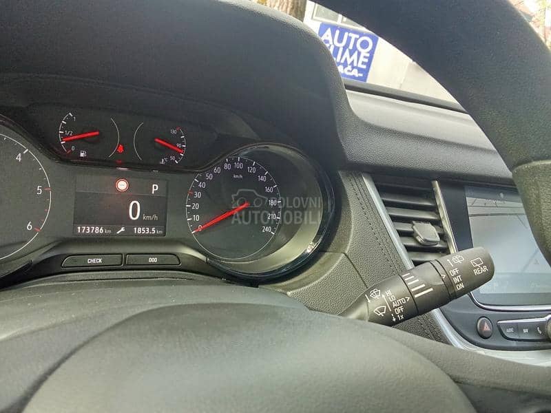 Opel Grandland X A.U.T.O.M.A.T.I.K.