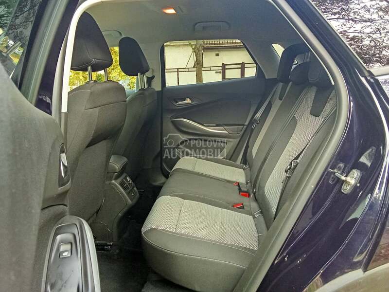 Opel Grandland X A.U.T.O.M.A.T.I.K.